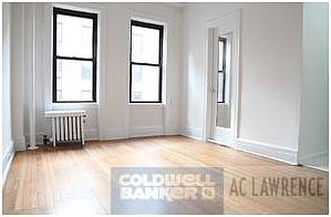 2nd image of 21 W 69th St