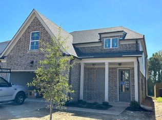 20 Chickasaw Trace Dr, Oakland, TN 38060
