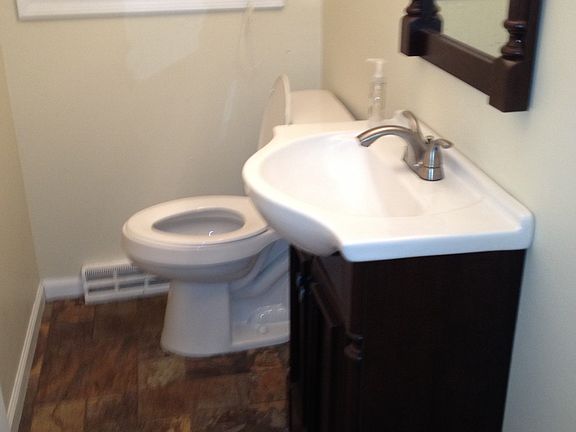 1st floor bath