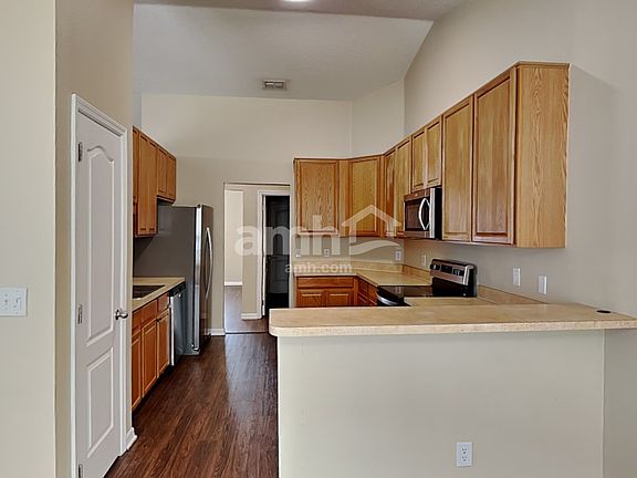 3rd image of 3608 Doe Run Dr