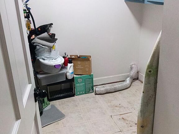 5th image of 844 Jeffreys Road