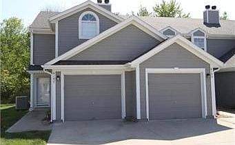 2nd image of 6107 NE Moonstone Ct #22A
