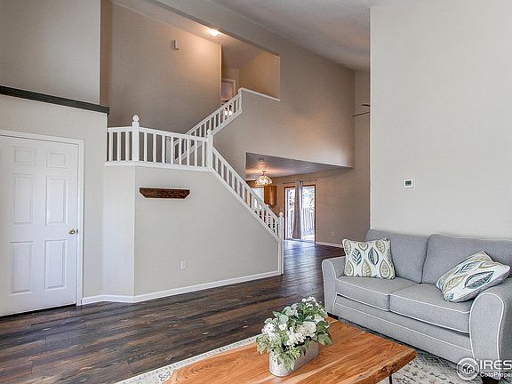 5th image of 3651 Clover Creek Ln