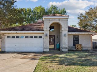 10409 Blue Stem Ct, Fort Worth, TX 76108