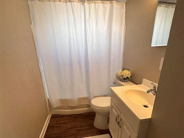 17210 Woodburn Dr — Photo 16