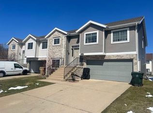 5126-5130 Great Gray Dr, Madison, WI 53718