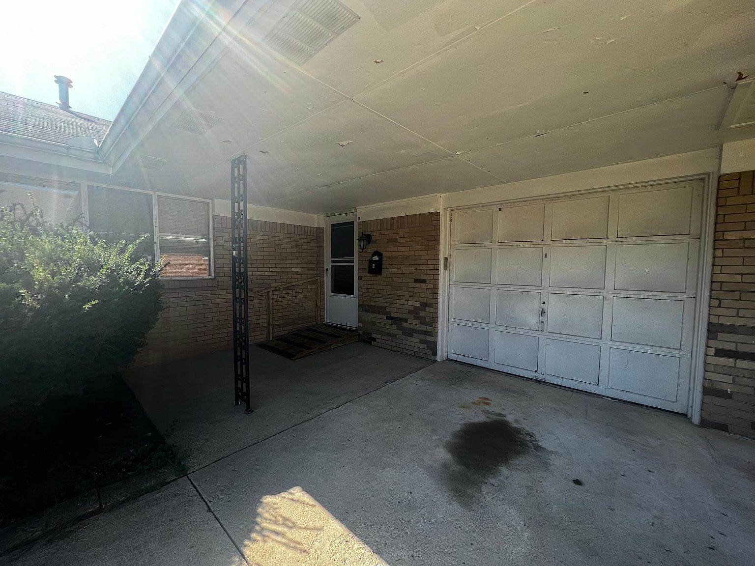 215 N 2nd St UNIT B, Waterville, OH 43566 | Zillow