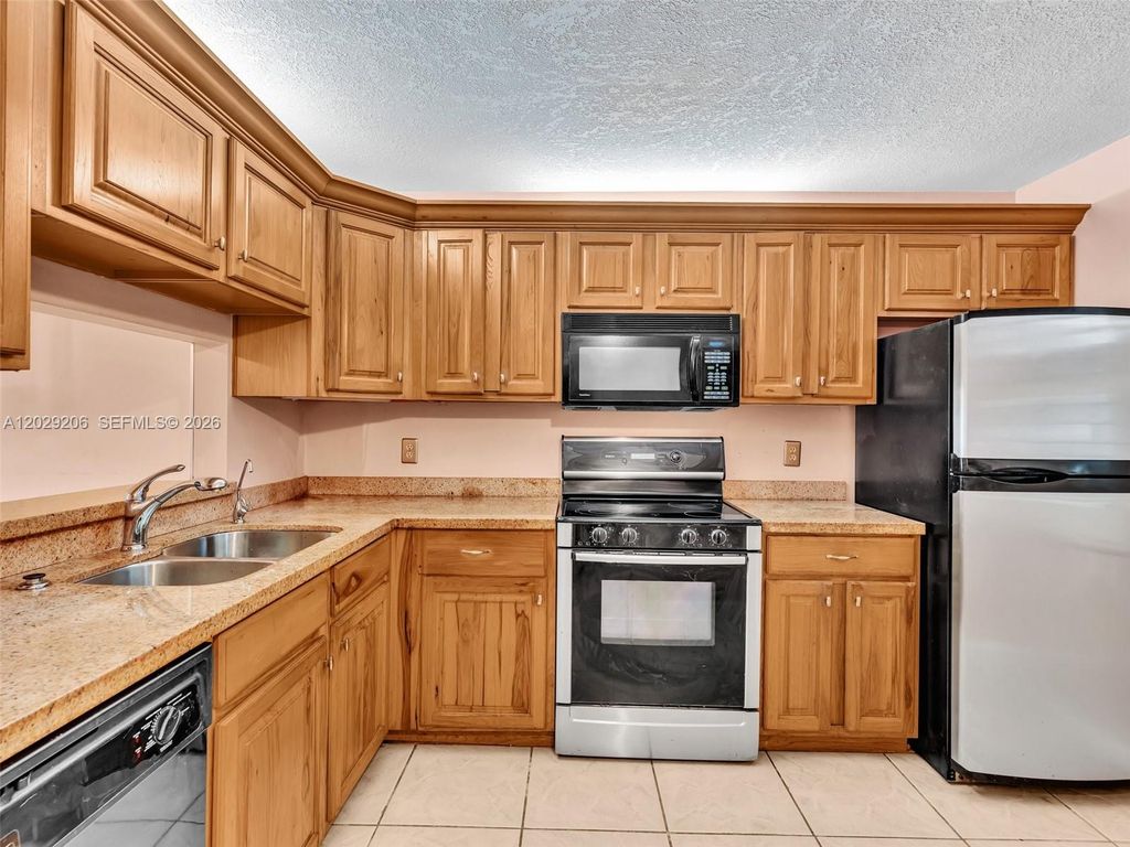 777 S Federal Hwy APT C107, photo 4