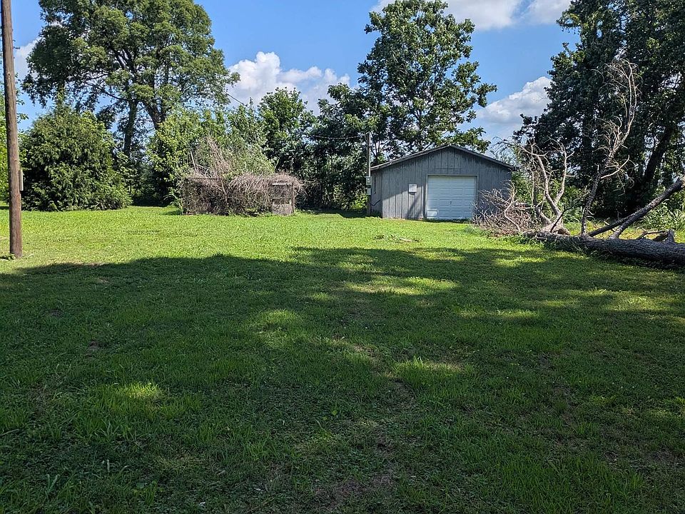 2nd image of 105 County Road 660
