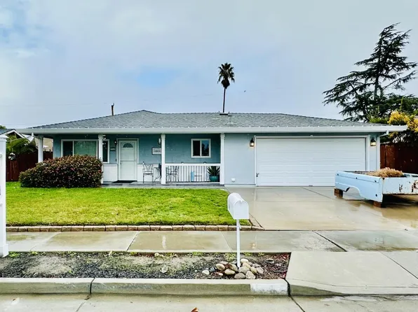 1340 Mesa Dr, Hollister, CA 95023