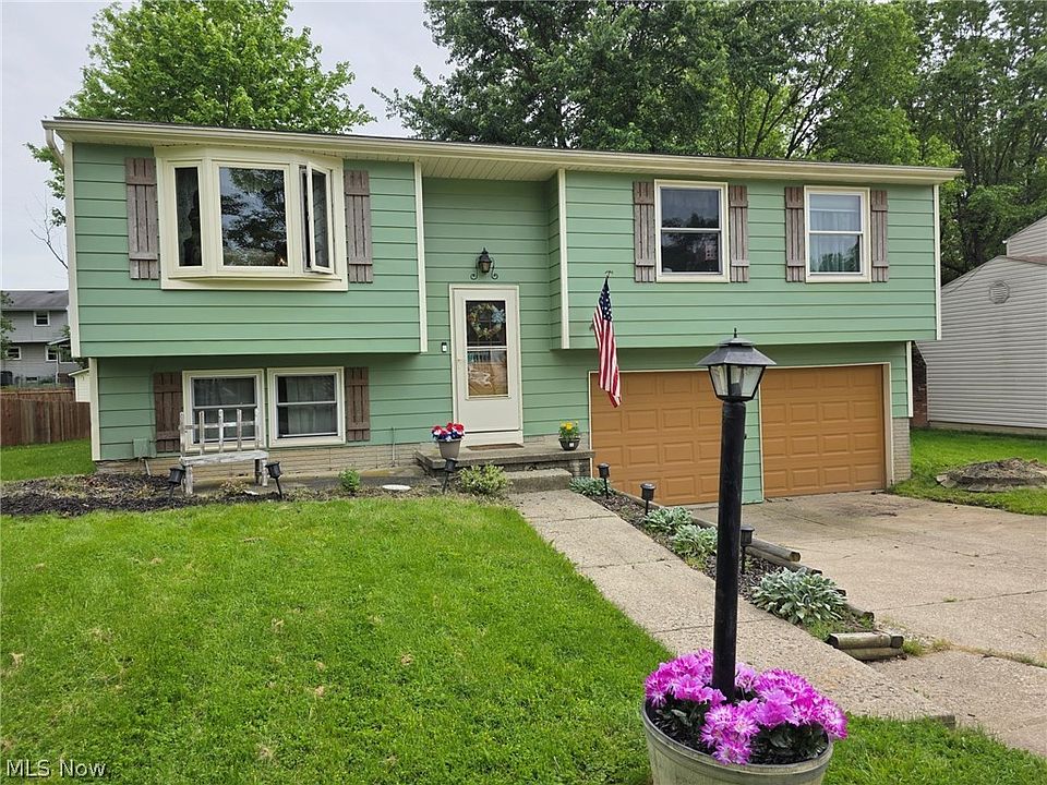 1st image of 300 Montview Dr
