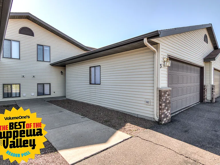 2820 Edgewood Dr #1 — Photo 1