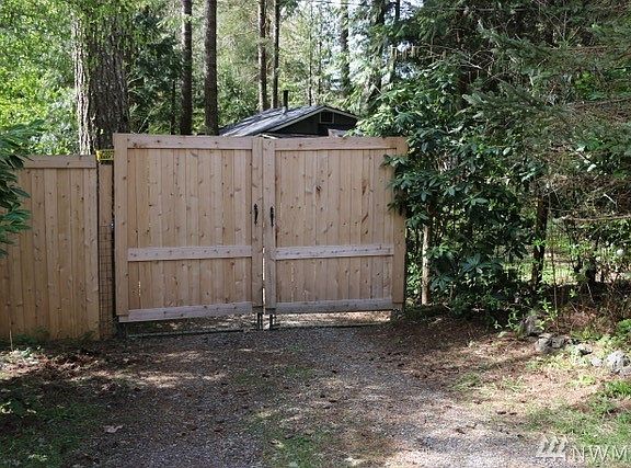 3rd image of 2081 NE Tahuya River Dr