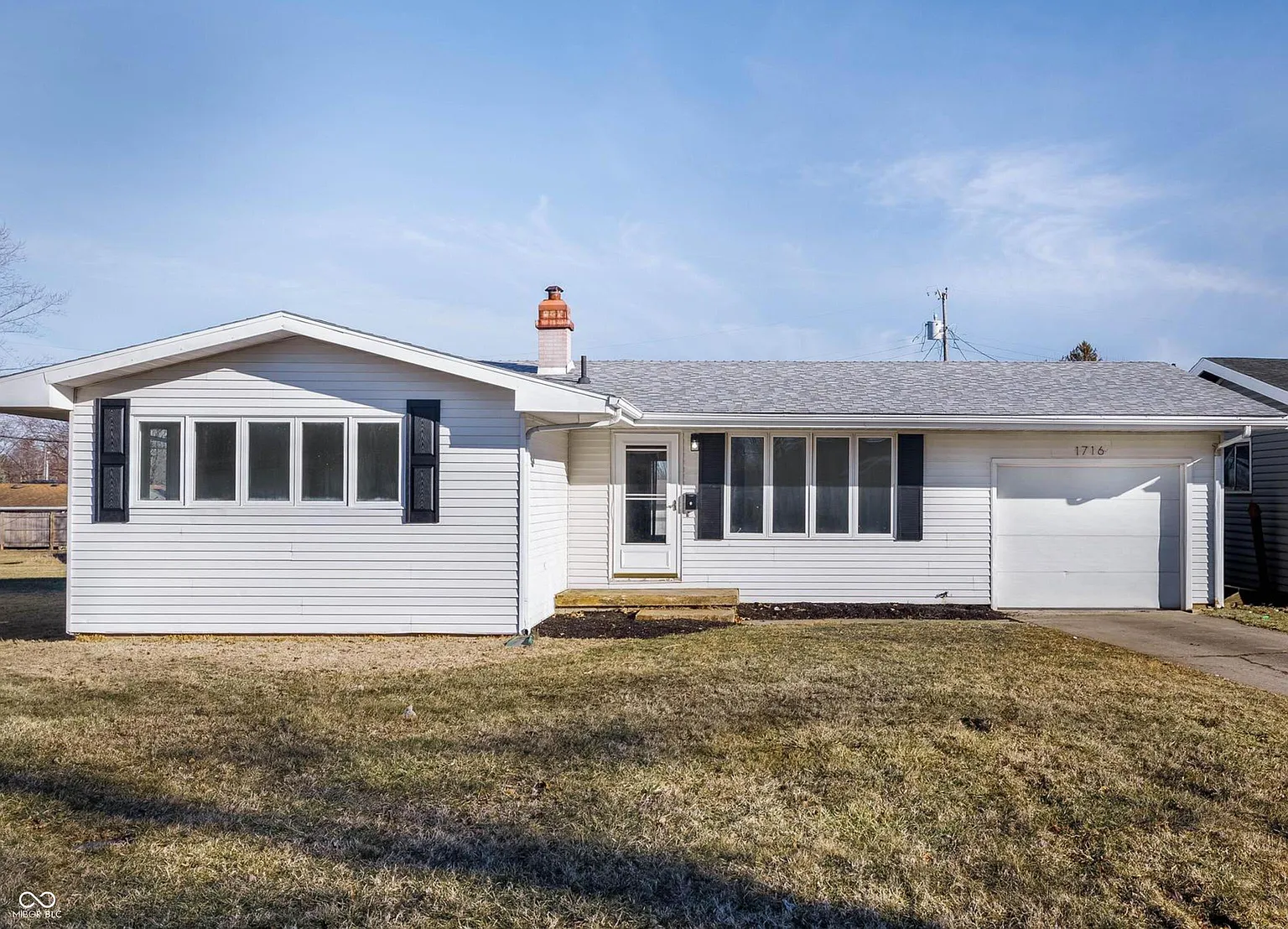1716 Riley Rd photo 1