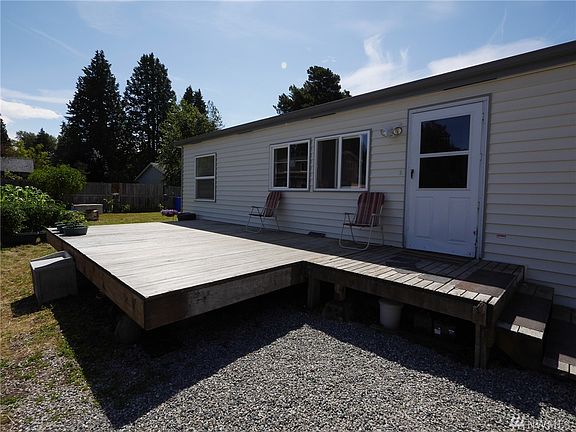 2nd image of 8244 Park Ln