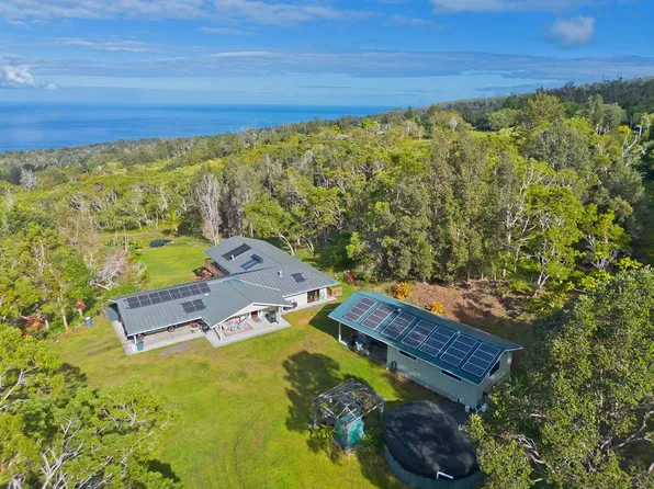 88-1569 Ala Pakaua St, Captain Cook, HI 96704