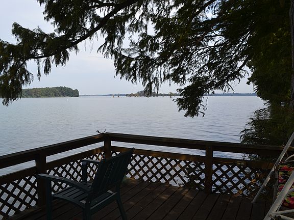 Dock overlooking Reelfoot