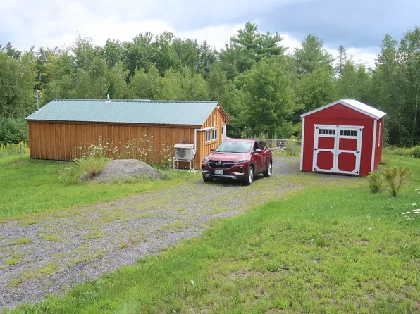 1070 Manchester Road, Belgrade, ME 04918