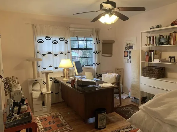 105 Fidelity St #B, Carrboro, NC 27510