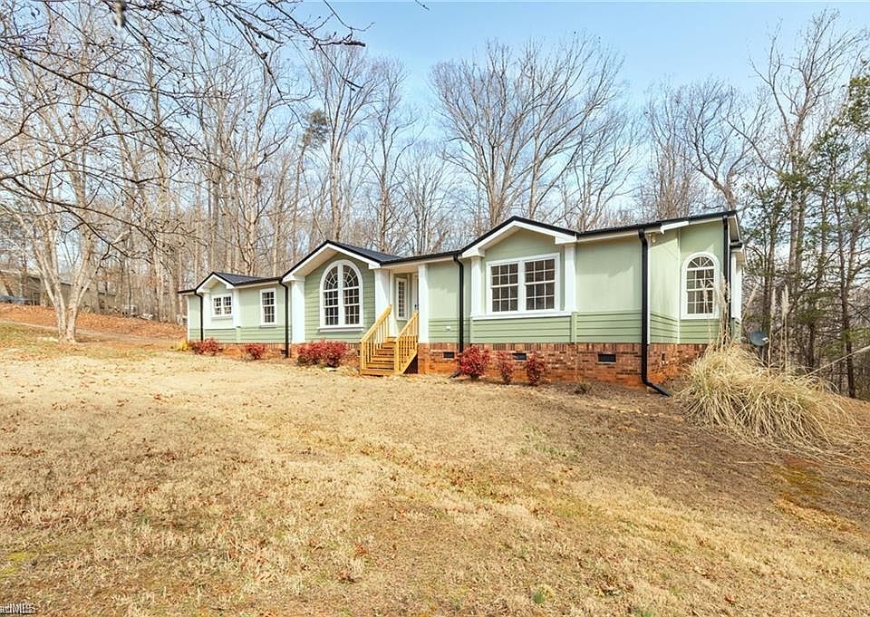 1st image of 1085 Brookview Ln