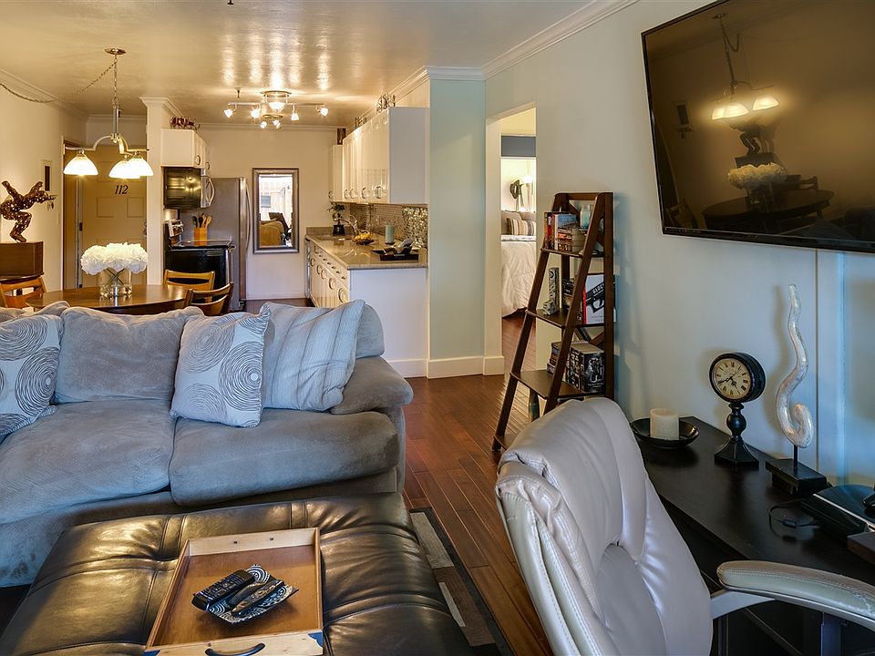 1st image of 4730 Noyes St APT 112