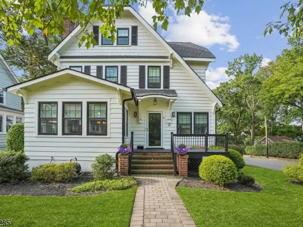 82 Oakview Ave, Maplewood Twp., NJ 07040