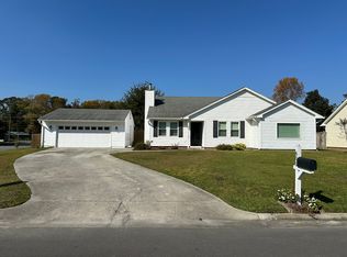 601 Crissy Dr, Jacksonville, NC 28540