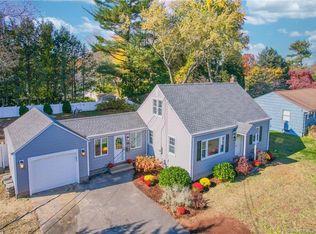 29 Southwood Rd, Enfield, CT 06082