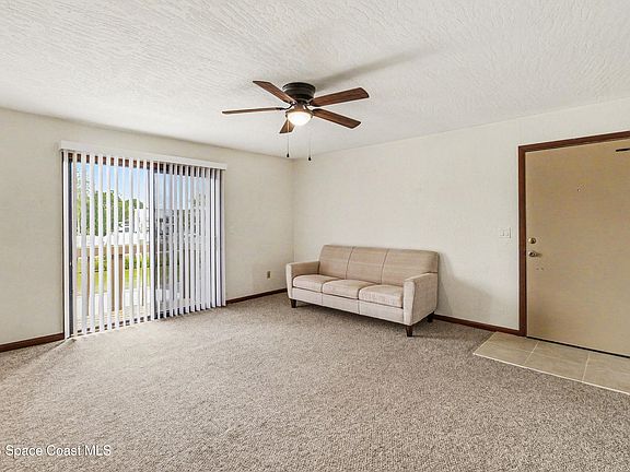 5th image of 1123 Tree Ridge Ln NE
