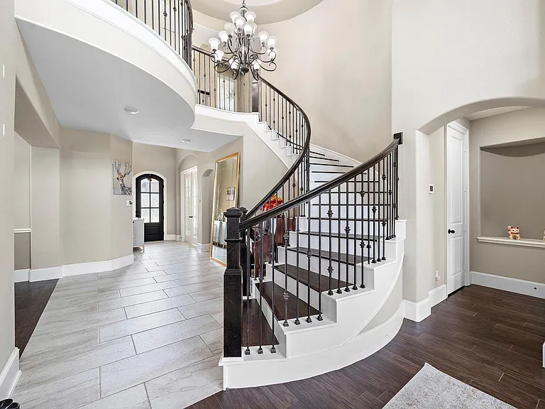 31041 Pecan Creek Dr — Photo 3