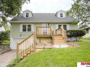 7655 Davis Cir, Omaha, NE 68134