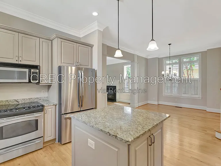1705 Doldridge St — Photo 15