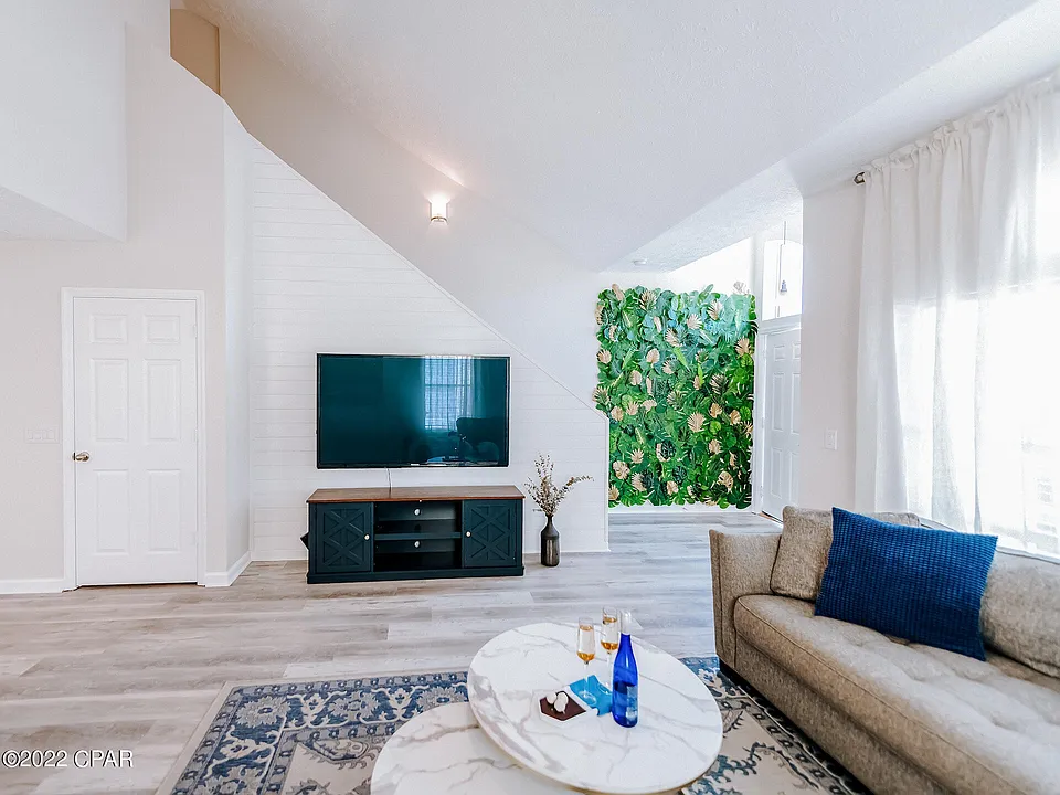 146 Seagrass Way