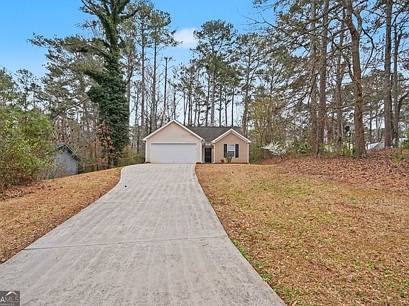 2nd image of 85 Homestead Pl