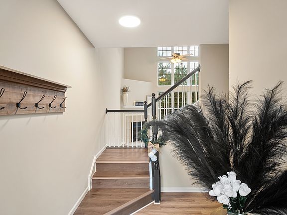 2nd image of 2321 Georgetown Cir #2321