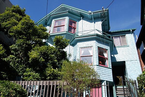 1st image of 328 Wayne Ave #1