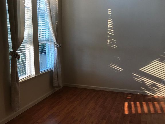 3rd image of 4297 Delacroix Ct
