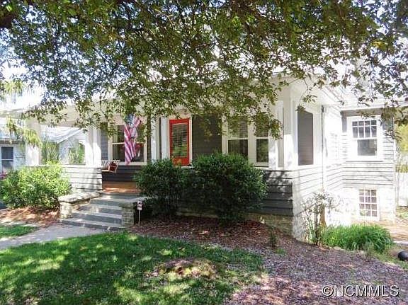 5th image of 1112 Patton St