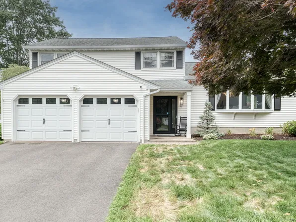 32 Patriot Lane, Newington, CT 06111