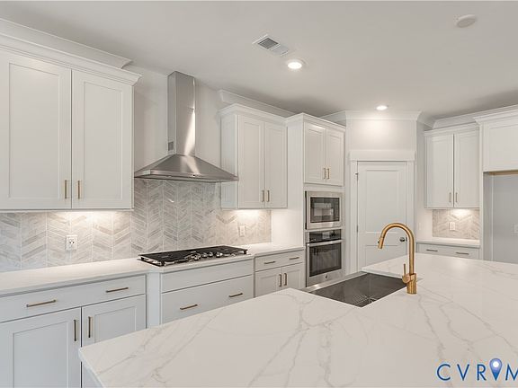 3rd image of 5758 Stingray Point Blvd