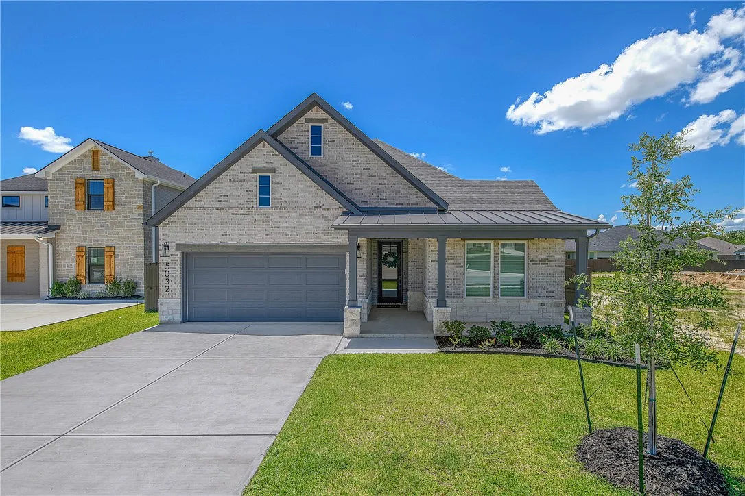 4 bed, 2161 sqft, $2,995 — Photo 1