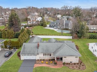 718 Neill Ct, Oradell, NJ 07649