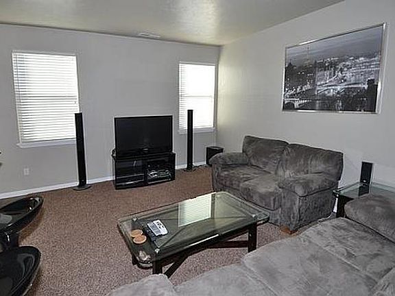 4th image of 4809 W Pipevine St