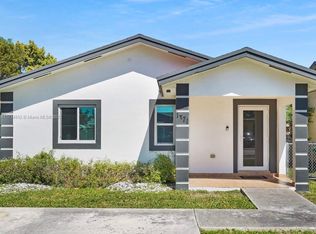 1371 NW 75th St, Miami, FL 33147