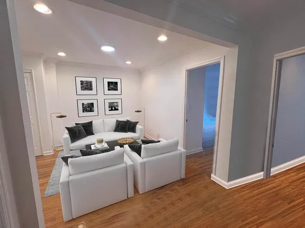 308 East 85th Street image 1 of 5