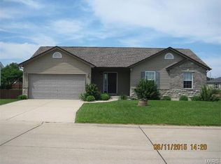 61 Saint Francis Dr, Troy, MO 63379