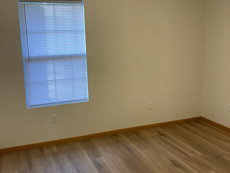 375 Grantland Dr #3 — Photo 3