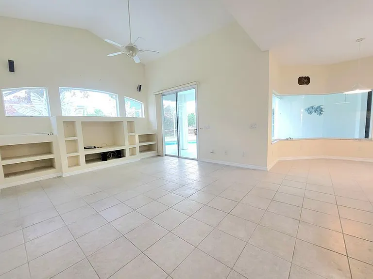 9 Woodholme Ln — Photo 11