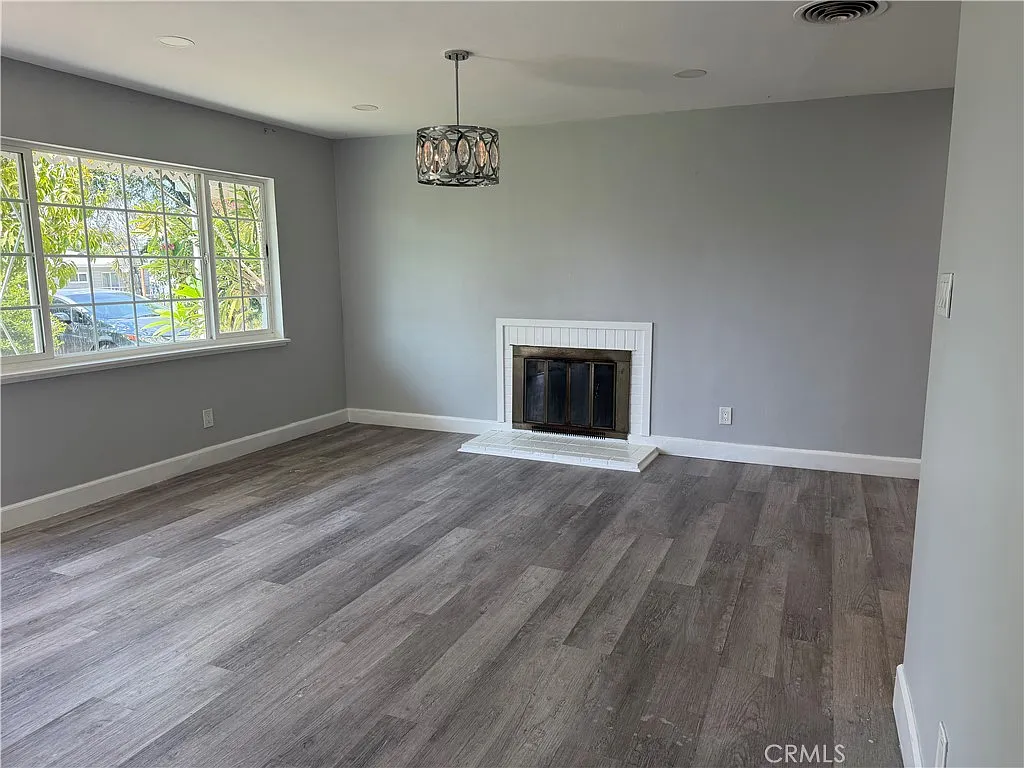 4 bed, 1490 sqft, $3,500 — Photo 3