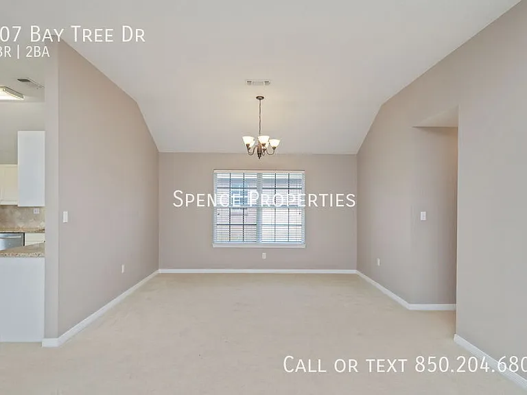 107 Bay Tree Dr — Photo 7